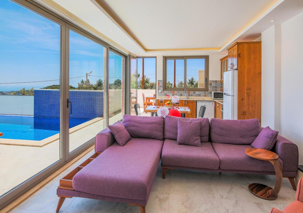 Villa 1 Sleeps 2 Honeymoon Isolated Infinity-Villa Orkide Uzumlu  Экстерьер фото
